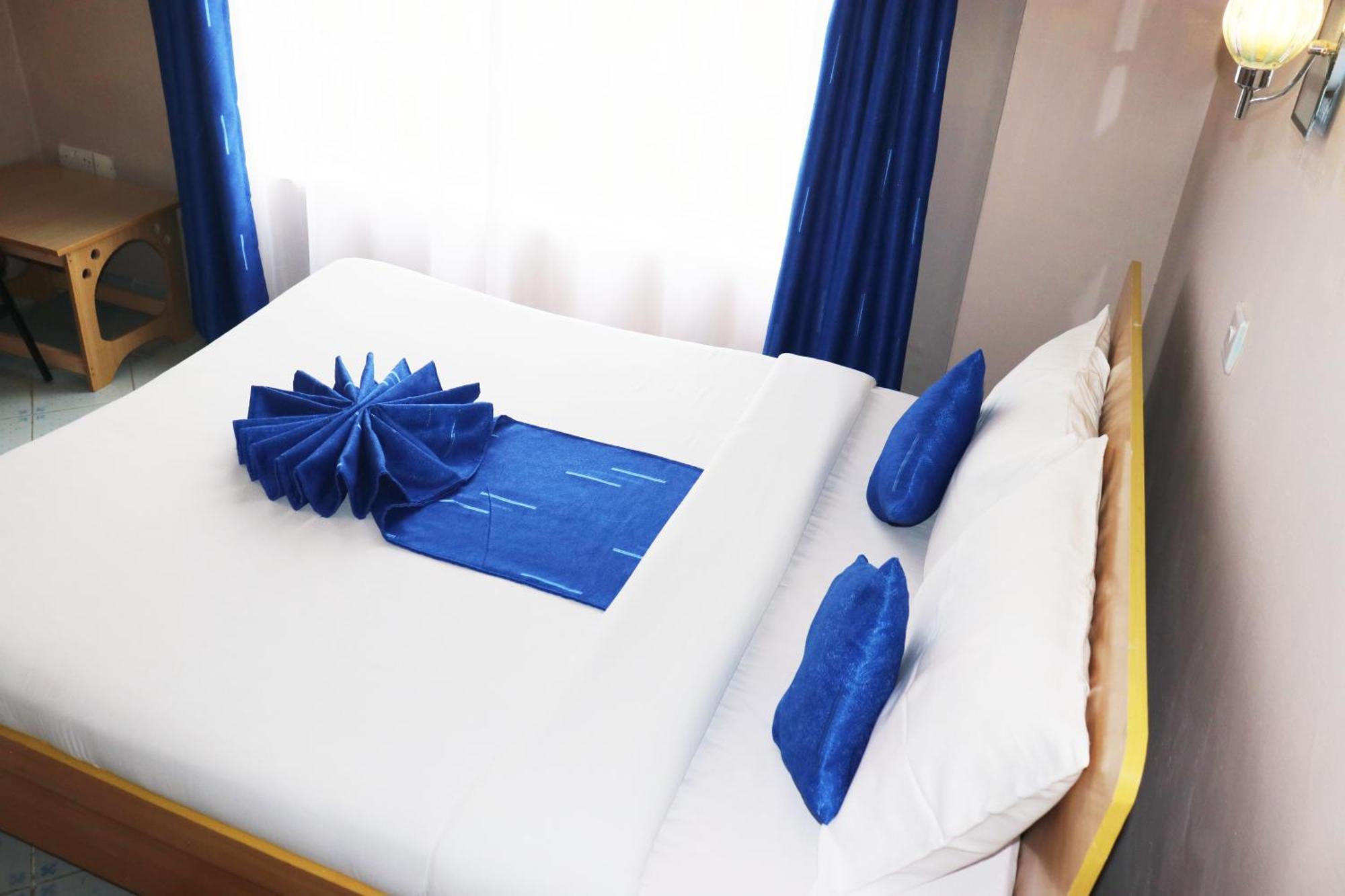 Mt Longonot Country Resort ナイバシャ エクステリア 写真